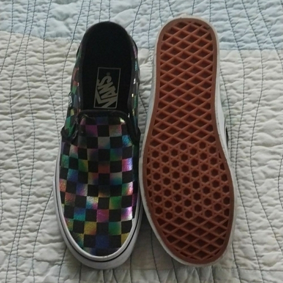 Vans women's multi-colored check slip on sneakers size 6.5 - Picture 3 of 6